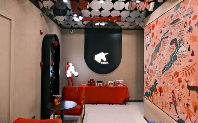 YUNIK Hotel (Shanghai Minhang China Normal University)