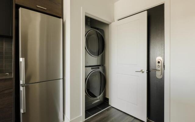 Sonder by Marriott Bonvoy Artesa Apartments West Queen West