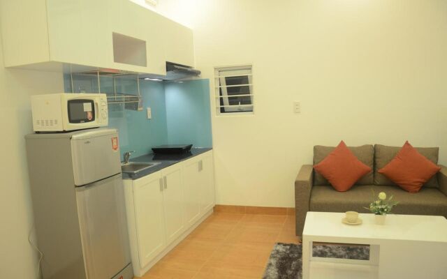 Smiley Apartment 3