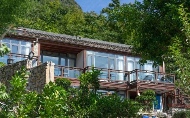 Heyuan Hostel