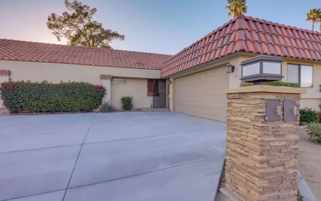 Spacious Condo w/ Mtn Views in Palm Desert!