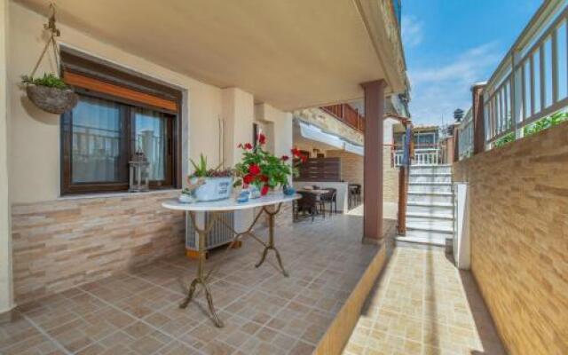 House Kostas