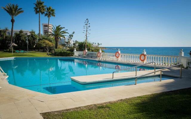 Holidays2Riviera Sea Side