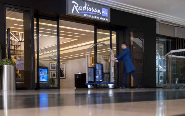 Radisson Blu Hotel, Beirut Verdun