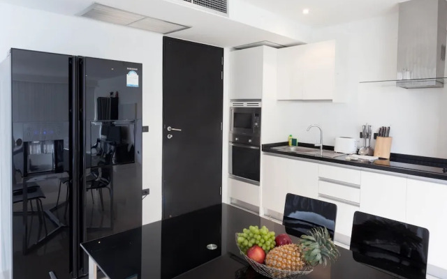 Sunset Plaza Karon by RESAVA