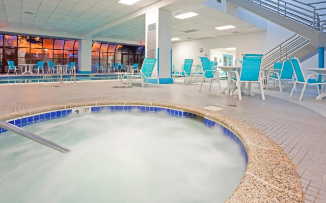 DoubleTree by Hilton New York LaGuardia Airport