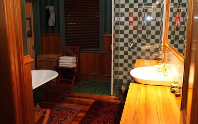 Villa Rouge B&B