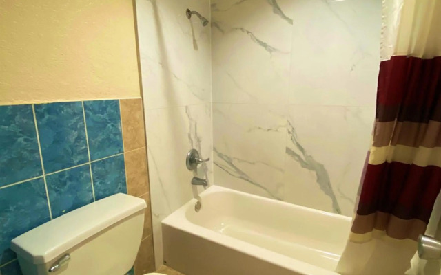 Economy Lodge by Hotel O Texas City