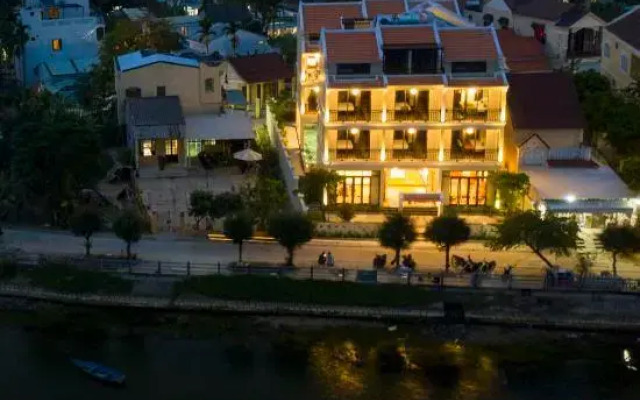 Roxana River Villa