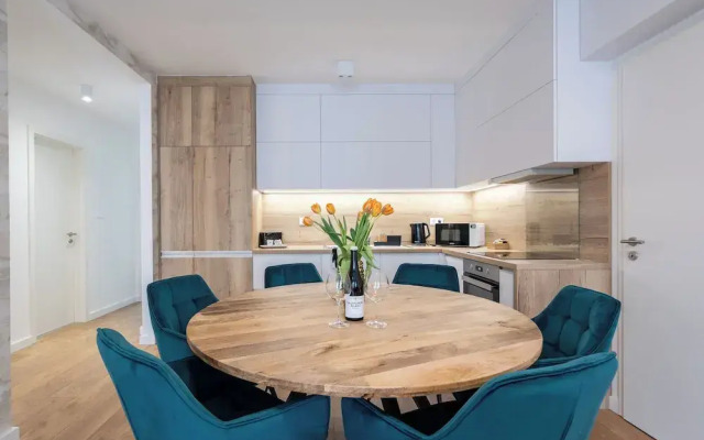The Rose Garden Apartments