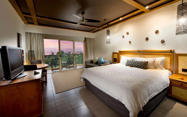 OUTRIGGER Fiji Beach Resort