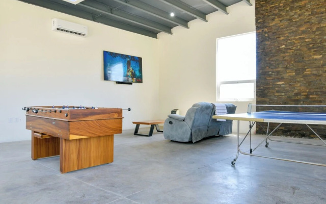 Agave House Pool and BBQ