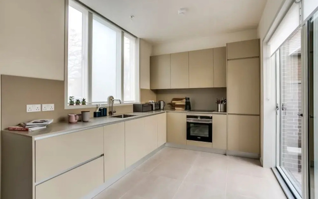 Luxury 3BR Home Wterrace by Kings Cross