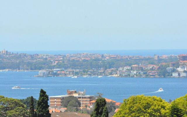 Neutral Bay 63 Ben Furnished Apartment