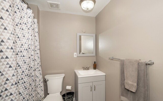 Monmouth Loft 4