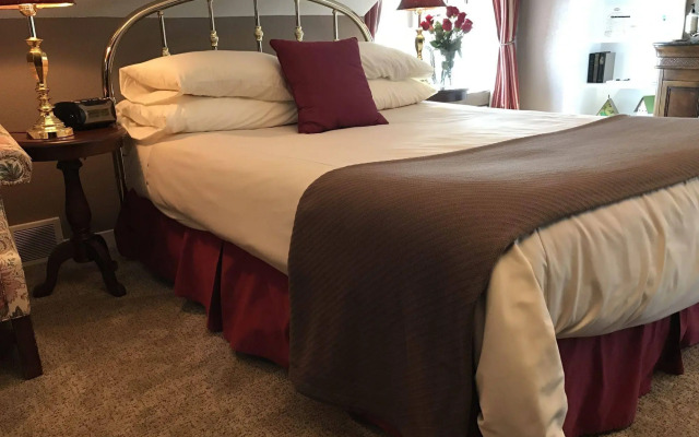 The Belvedere Inn & Restaurant