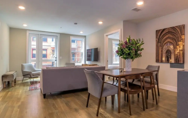 Deedee's Lofts at Grove II
