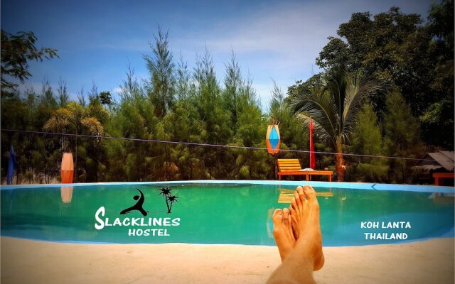 Slacklines Hostel
