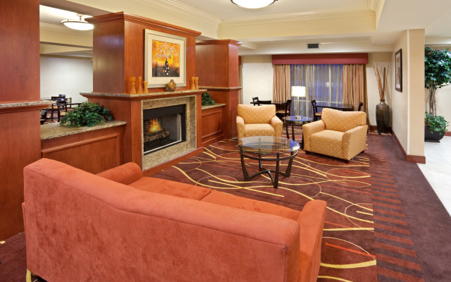 Holiday Inn Express Suites Sumner by IHG