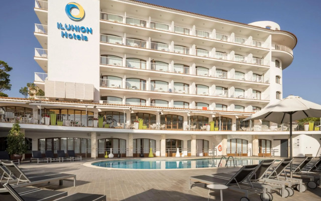 Hotel ILUNION Caleta Park