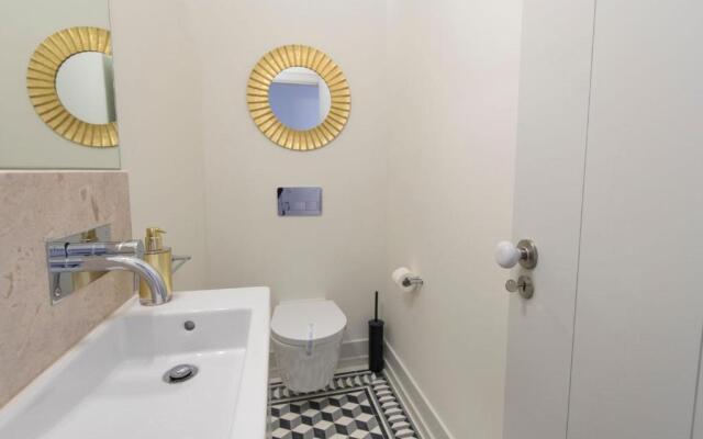 LovelyStay - Fancy Apartment in the heart of Lisbon