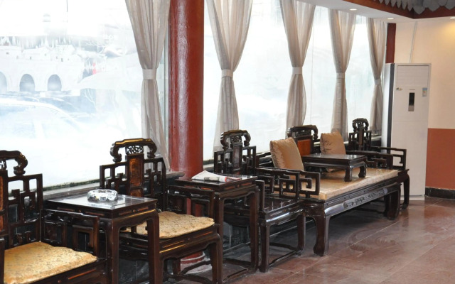 Chengdu Holly Hostel