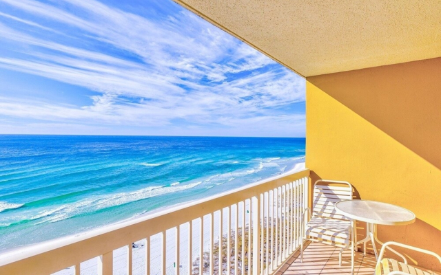 Pelican Beach 1207 1 Bedroom Condo by Pelican Beach Management
