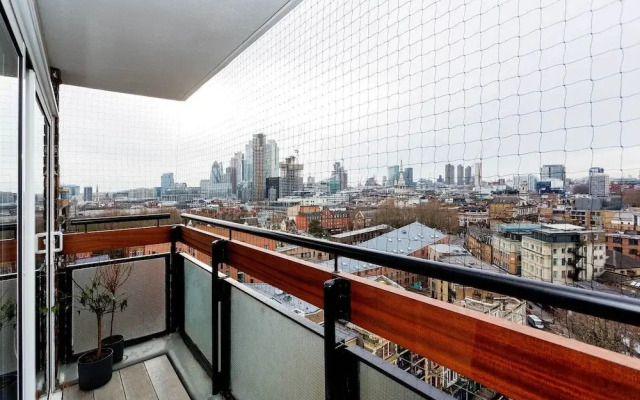 City Views From Columbia Road