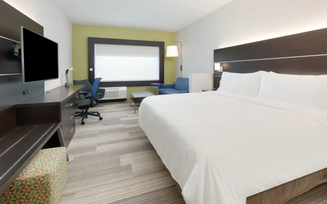 Holiday Inn Express Kermit by IHG