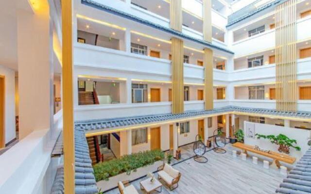 Yunduo Hotel (Lijiang Ancient City)
