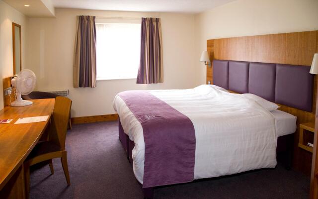 Premier Inn Watford Central