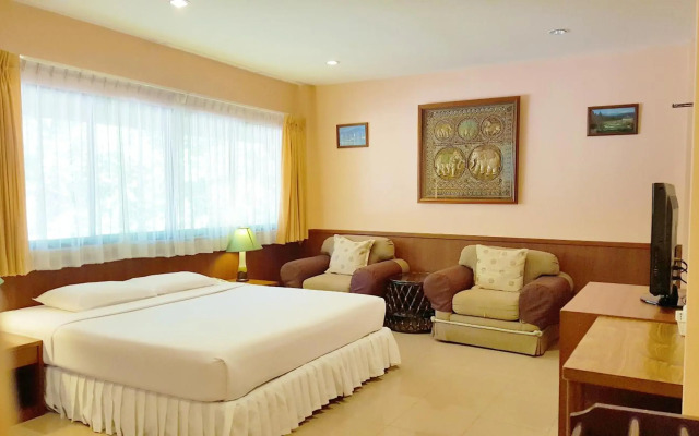 Birds and Bees Resort