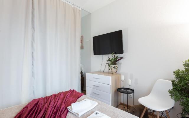 Морошка на проезде 1-й Предпортовый 13