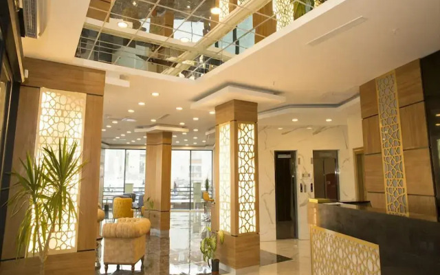 Winter City Hotel