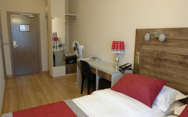 Grace Point Hotel