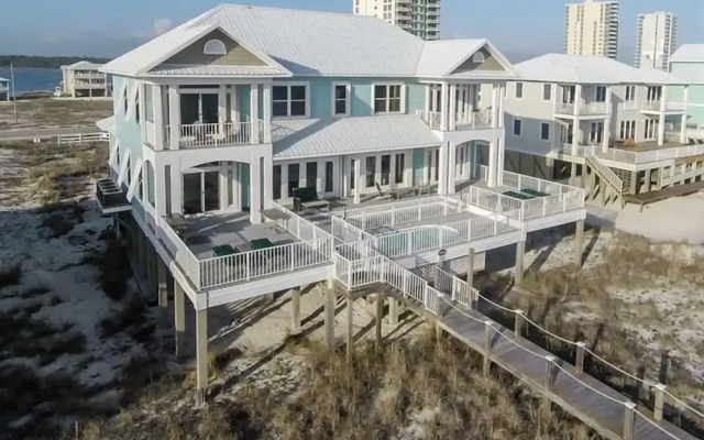 Windswept by Meyer Vacation Rentals