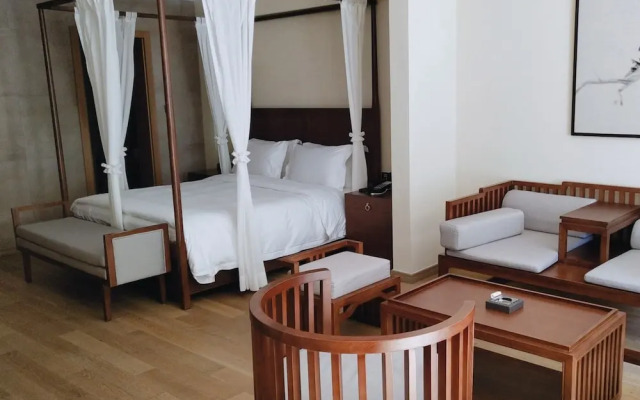 Yue Xi Shan Ju Resort