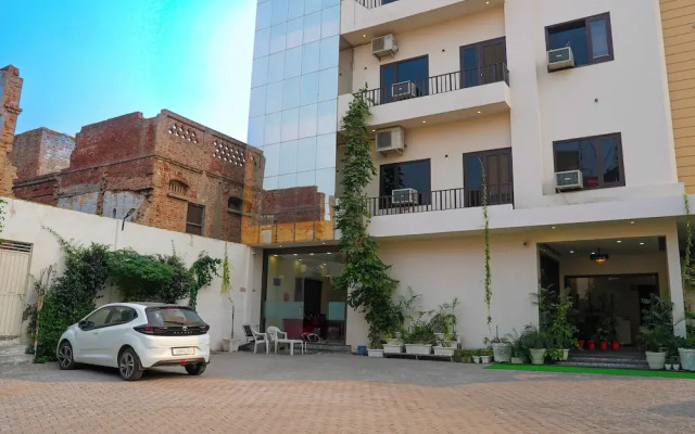 Hotel Omkar