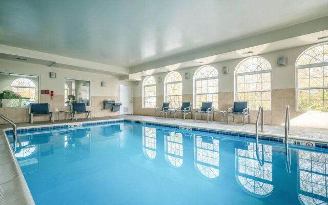 Holiday Inn Express Prince Frederick by IHG