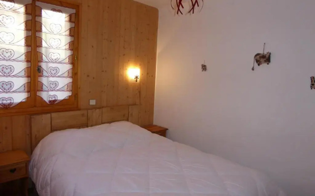 Appartement Champagny-en-Vanoise, 4 pièces, 8 personnes - FR-1-464-37
