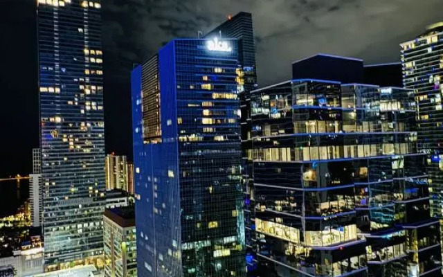 Suites R Us Brickell Bay Dr