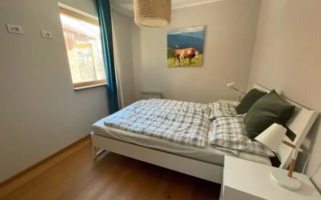 Exclusive Apartment With Scenic View
