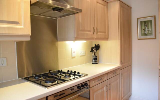 4 Bedroom Apartment With Garden