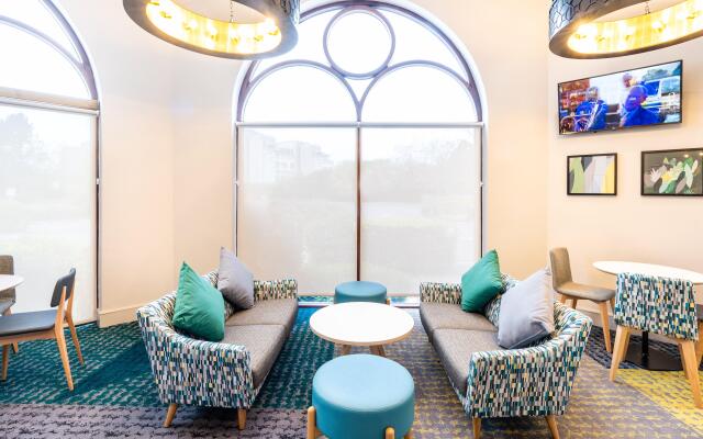 Holiday Inn Gloucester-Cheltenham by IHG