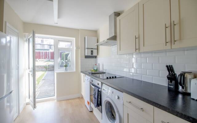 Elegant Rooms in a Quiet Location