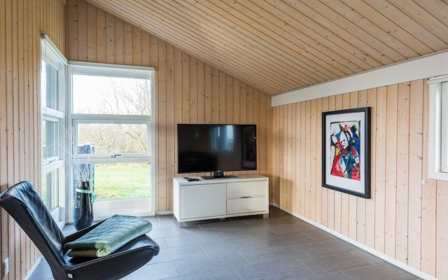 6 Person Holiday Home On A Holiday Park In Hemmet