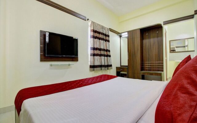 OYO 14815 Anu Residency