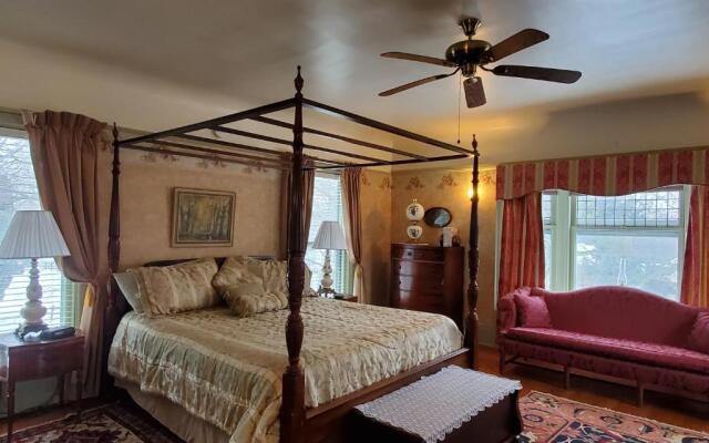 Saravilla Bed and Breakfast