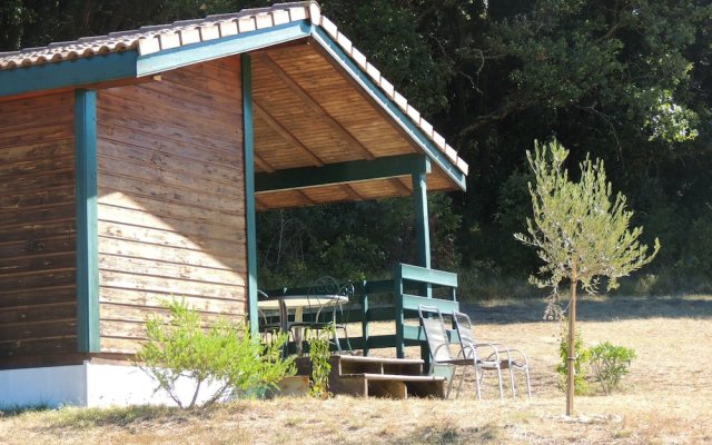 Chalet With 2 Bedrooms in Les Tourettes, With Pool Access and Enclosed