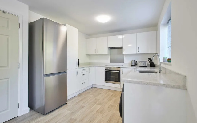 Host Stay Aronora Guest House